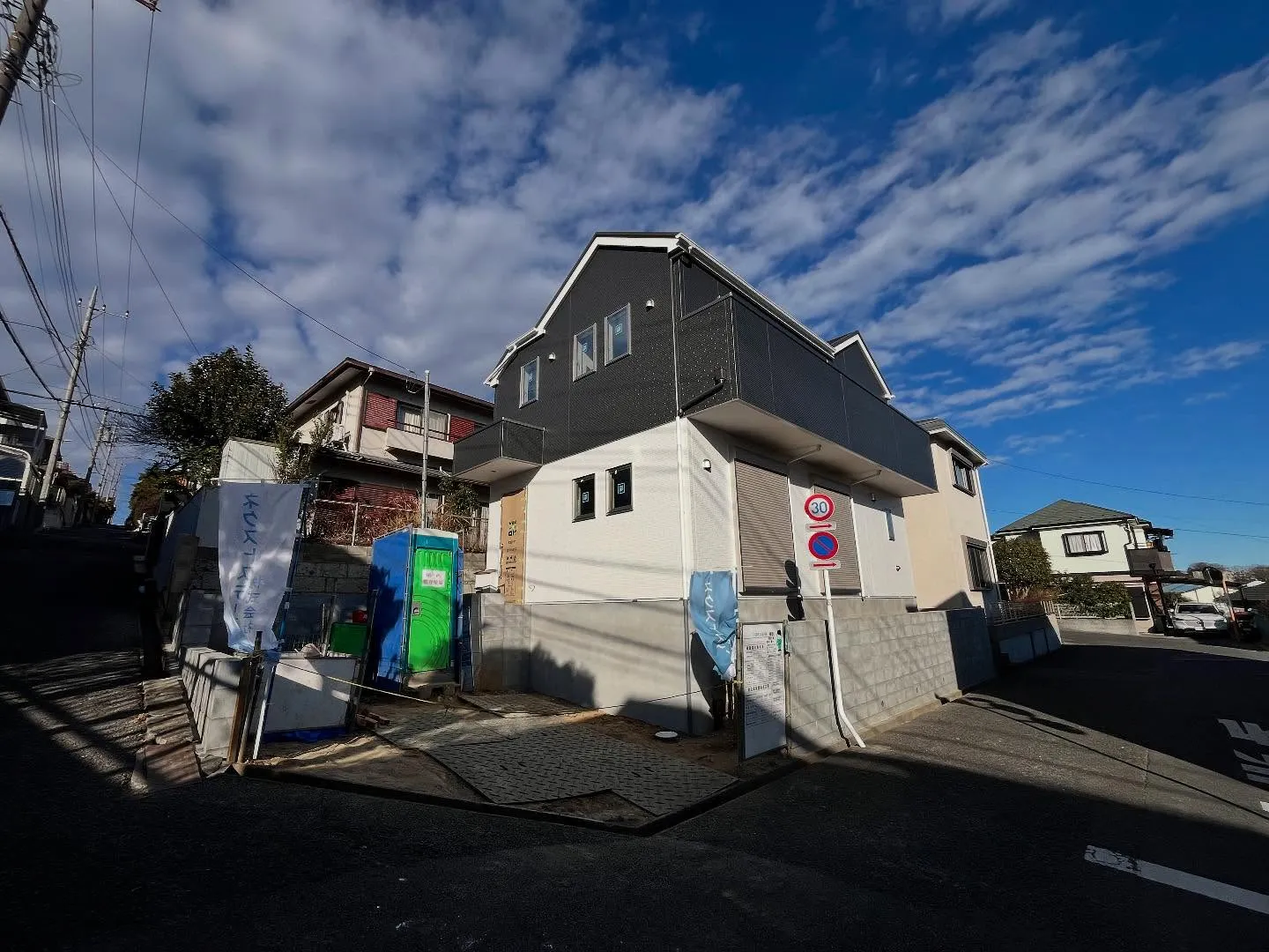 【日野市三沢　新築戸建】