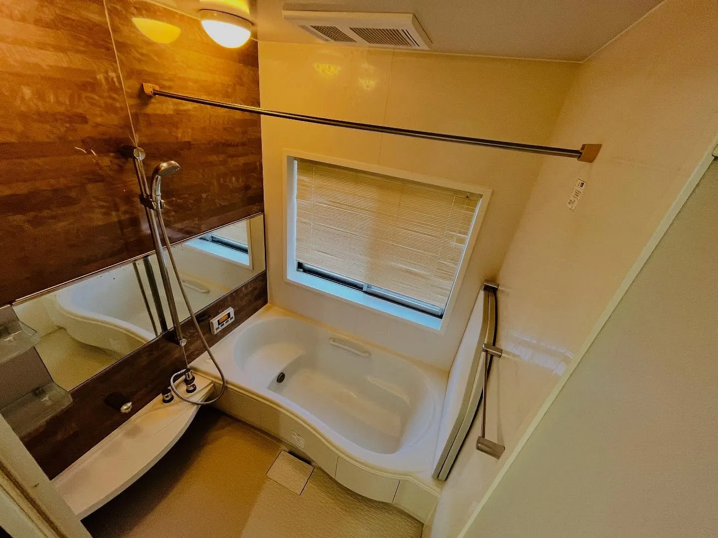 【八王子市諏訪町　中古住宅　全1棟　売り出し現地】