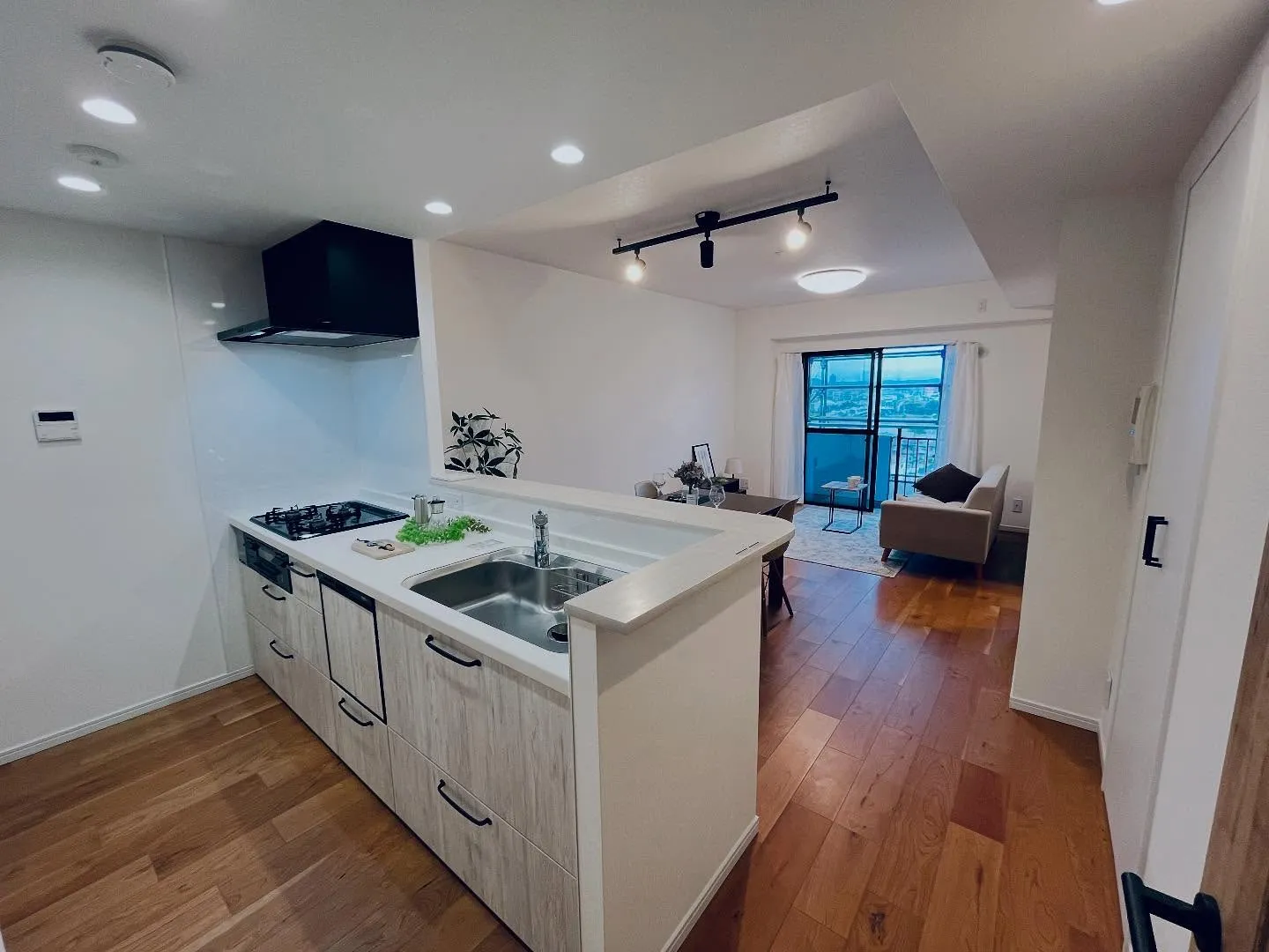 【八王子市大和田町•リノベーション済マンション】