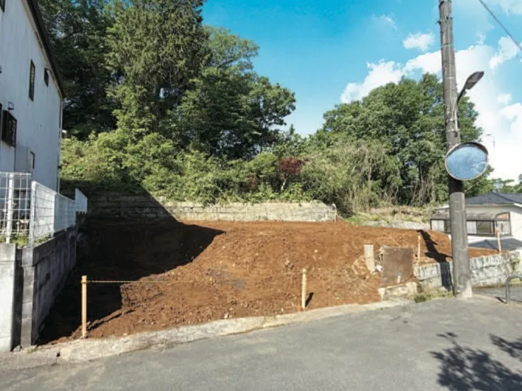 【八王子市館町　全1区画　売地　】